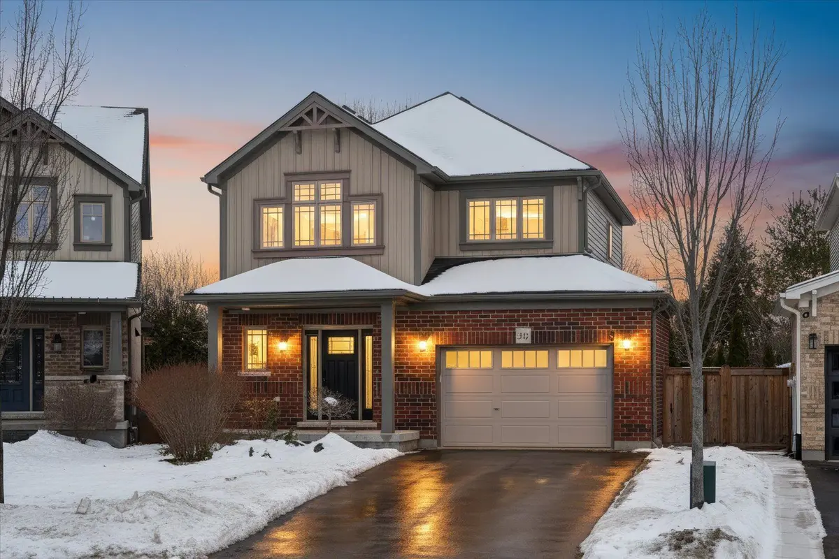 20 Carleton TRL, New Tecumseth, ON L0G 1A0