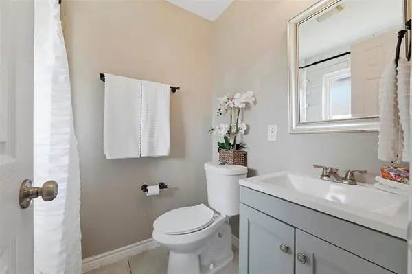 1311 Coke Drive, Arlington, TX 76010