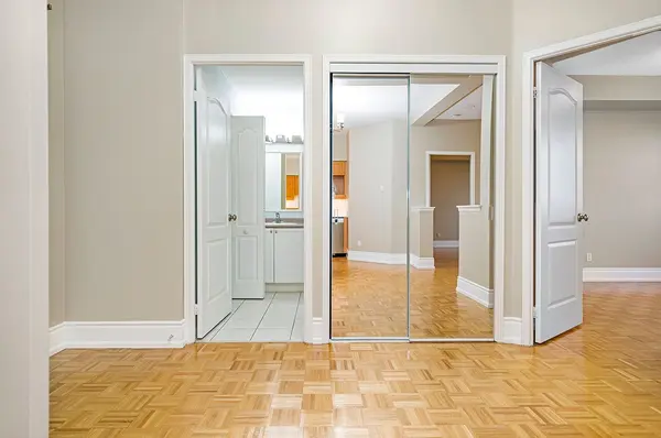 7373 Martin Grove RD #621, Vaughan, ON L4L 9K1