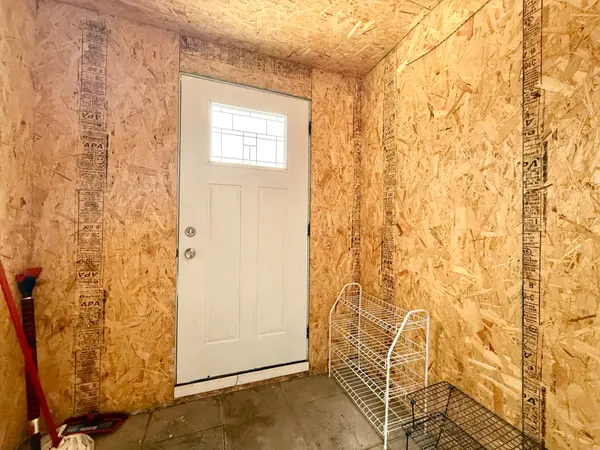 2206 Navaho DR #B, Belair Park - Copeland Park And Area, ON K2C 0V9