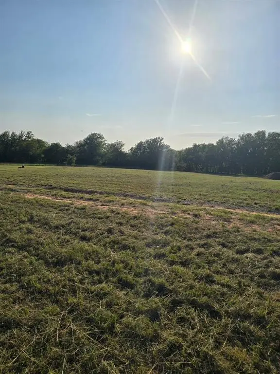 384 Red Oak Hills Road, Nocona, TX 76255