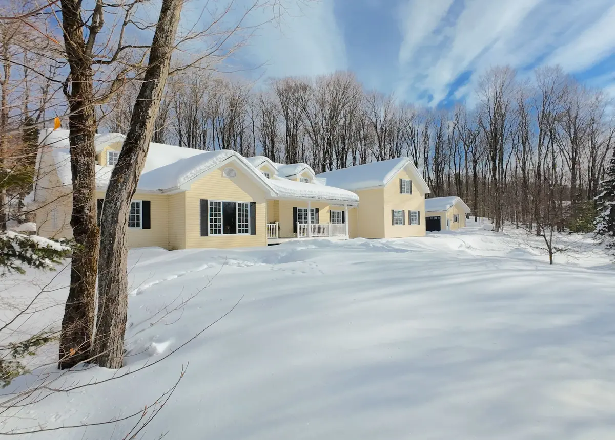 31 Deerfoot TRL, Huntsville, ON P1H 0A6