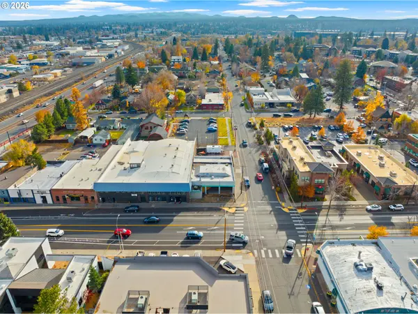 67 NW GREENWOOD AVE, Bend, OR 97703