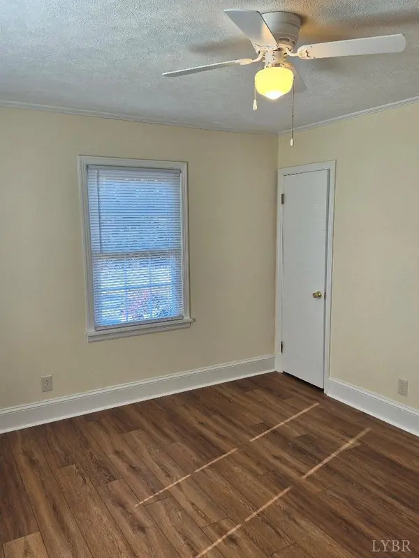 3191 Sandy River RD, Farmville, VA 23901