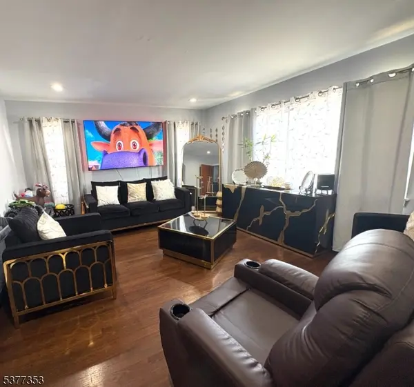 128 Grove St #2, Bloomfield Twp., NJ 07003