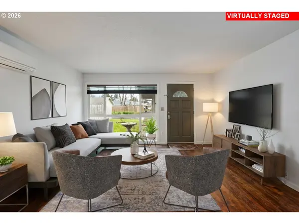 1903 SE 158TH AVE, Portland, OR 97233