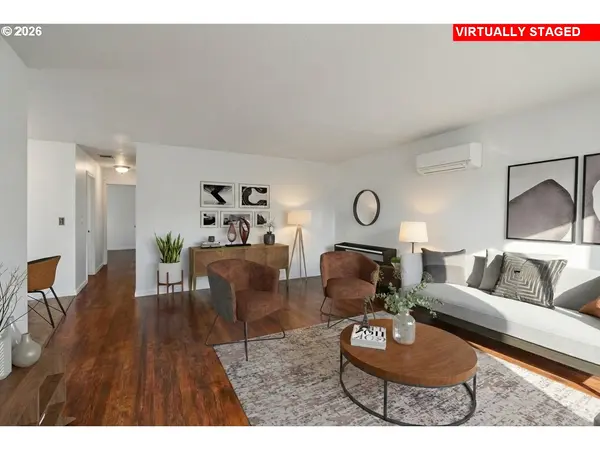 1903 SE 158TH AVE, Portland, OR 97233