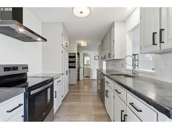 4900 WINTLER DR, Vancouver, WA 98661