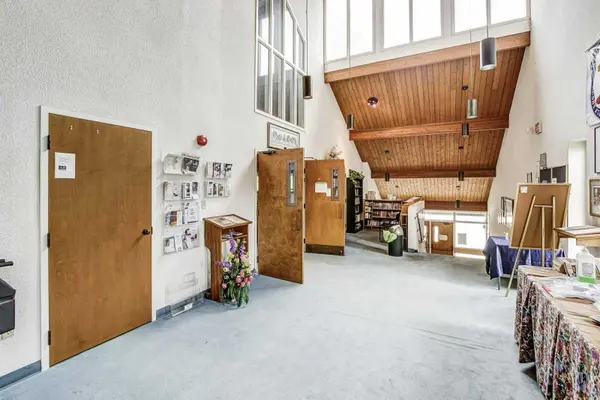 97 Burcher RD, Ajax, ON L1S 2R3