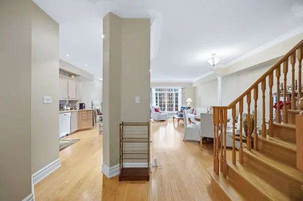 2000 The Collegeway N/A #35, Mississauga, ON L5L 5Y9