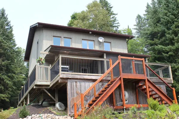 1082 Green Lake RD, Algonquin Highlands, ON K0M 1J1