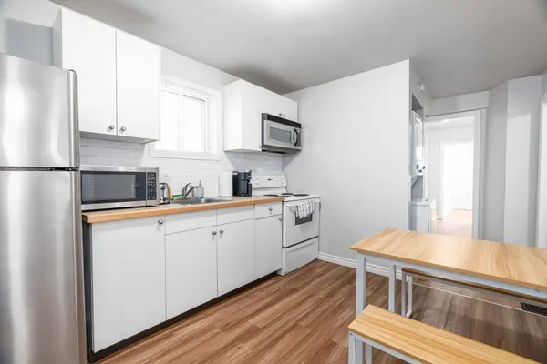 302 Egerton ST, London East, ON N5Z 2G7