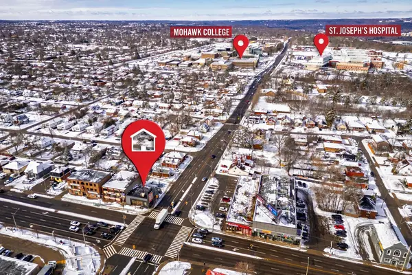 634 Upper James ST, Hamilton, ON L9C 2Z2