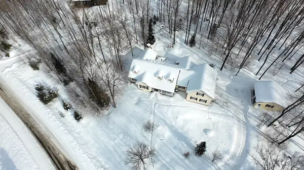 31 Deerfoot TRL, Huntsville, ON P1H 0A6