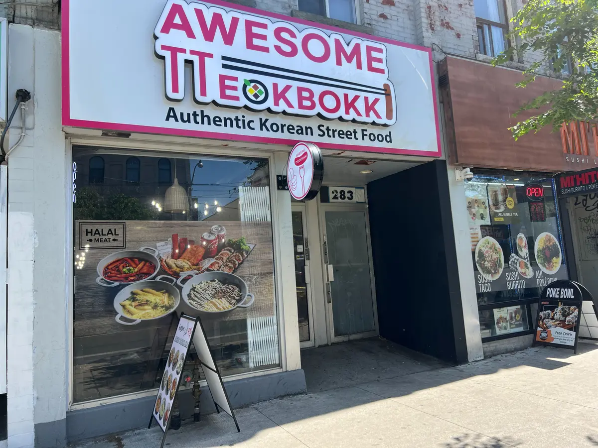 283 College ST, Toronto C01, ON M5T 1R9