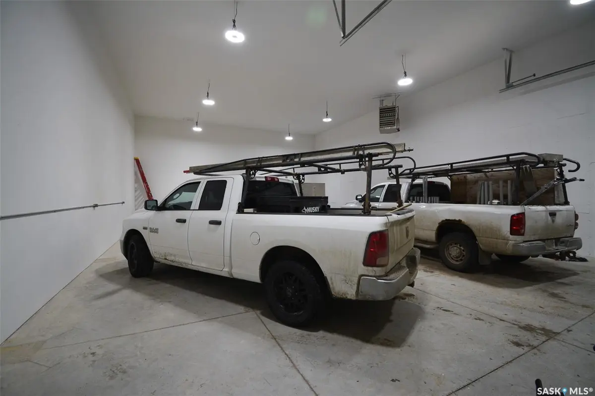 1143 Winnipeg STREET #B, Regina, SK S4R 1J5