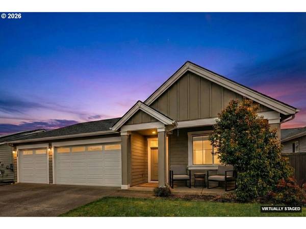 1320 N Broadway ST, Estacada, OR 97023