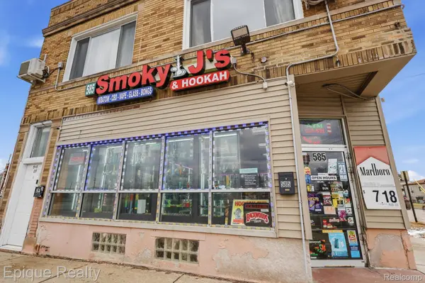 585 Southfield RD, Lincoln Park, MI 48146