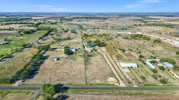 2350 N N Louisiana Drive, Celina, TX 75009