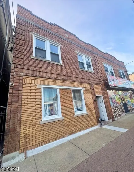 227 Harrison Ave, Garfield City, NJ 07026