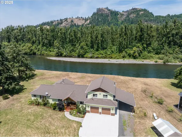 37381 RIVERSIDE DR, Pleasant Hill, OR 97455