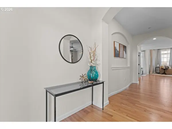 16465 Oaktree TER, Oregon City, OR 97045