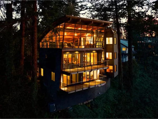 Portland, OR 97221,4183 SW GREENLEAF DR