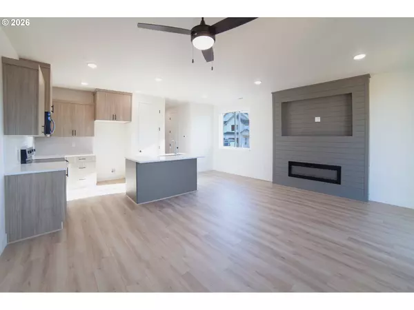 Oregon City, OR 97045,16159 Serres Farm WAY