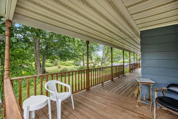 519 Lake ST, Crystal Lake Twp, MI 49635