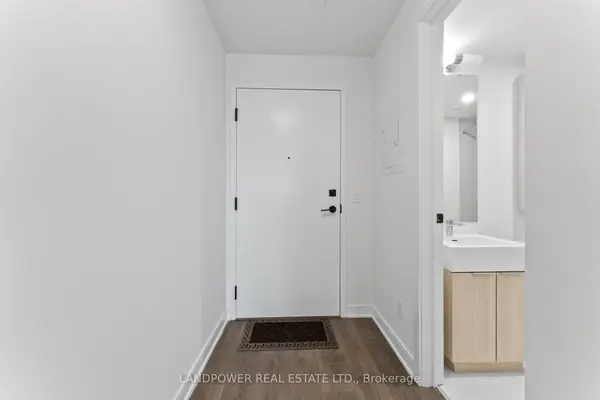 35 Rolling Mills RD #N326, Toronto C08, ON M5A 0V6