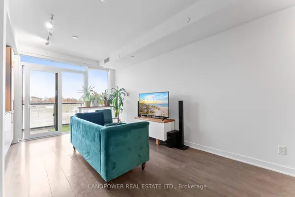 35 Rolling Mills RD #N326, Toronto C08, ON M5A 0V6