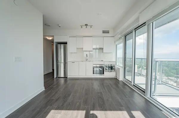 195 Redpath AVE #3610, Toronto C10, ON M4P 0E4