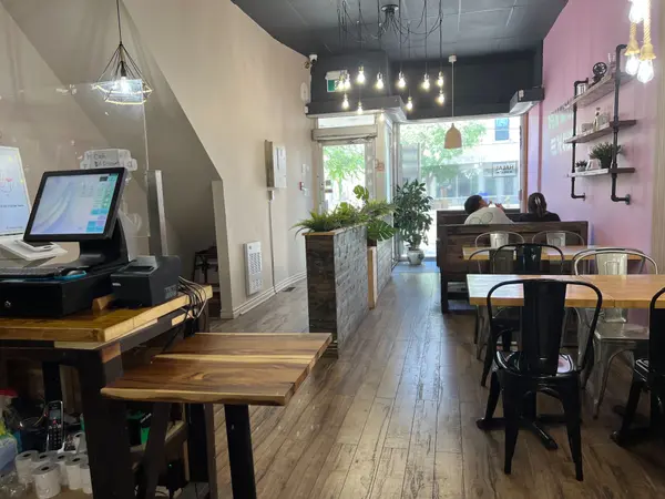 283 College ST, Toronto C01, ON M5T 1R9