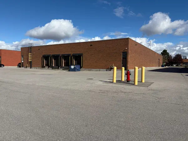 150 Marycroft AVE, Vaughan, ON L4L 5Y4