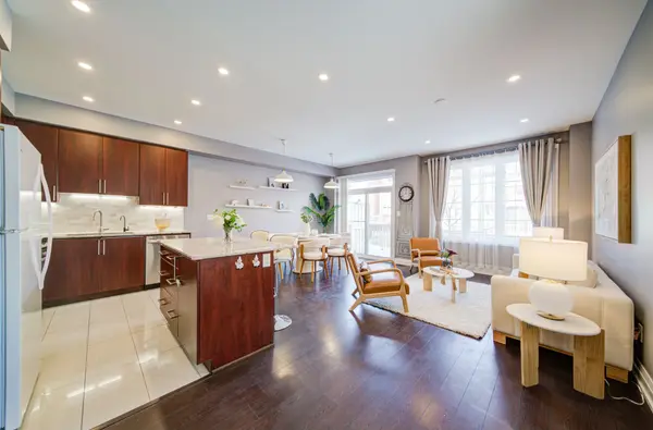 382 Highway 7 E N/A #Th17, Richmond Hill, ON L4B 0C5