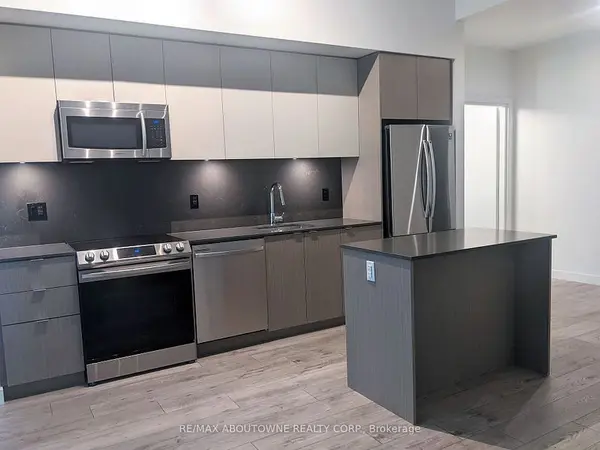 133 BRONTE RD #B0511, Oakville, ON L6L 0H2