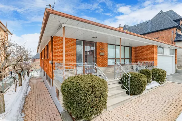 Toronto W04, ON M6L 2K8,167 Cornelius Pkwy