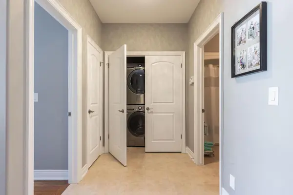 19 Crimson DR, Niagara-on-the-lake, ON L0S 1J1