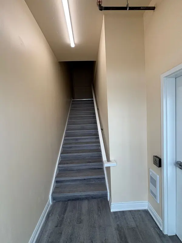 587 Hanlon Creek BLVD #18 Upper Level, Guelph, ON N1C 0A1