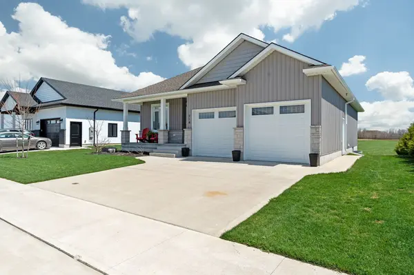 714 Gloria ST, North Huron, ON N0M 1H0