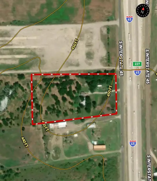 5600 S Interstate Hwy 45 W #S, Corsicana, TX 75109