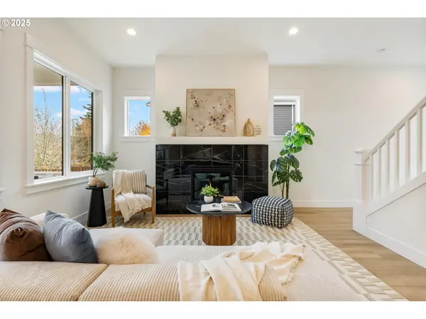 15749 NW Raywood LN #L 38, Portland, OR 97229