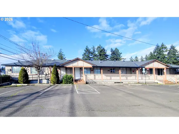 12208 SE MARKET ST, Portland, OR 97233