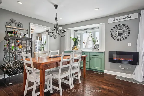 30 Quiet Heights LN, Georgina, ON L4P 3C8