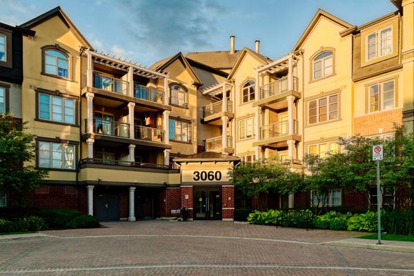 3060 Rotary WAY #404, Burlington, ON L7M 0G9