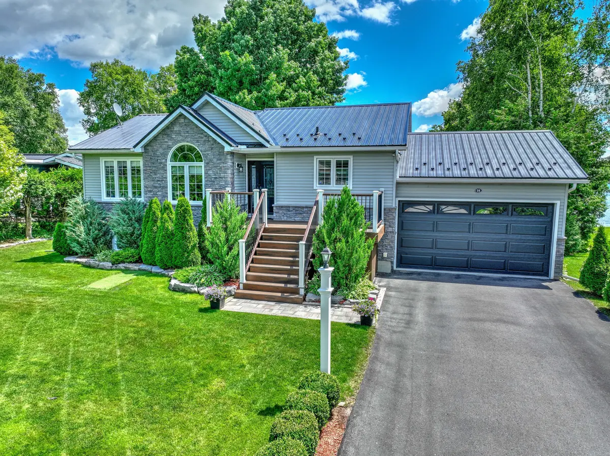 26 Greenwood CRES, Kawartha Lakes, ON K0M 1T0
