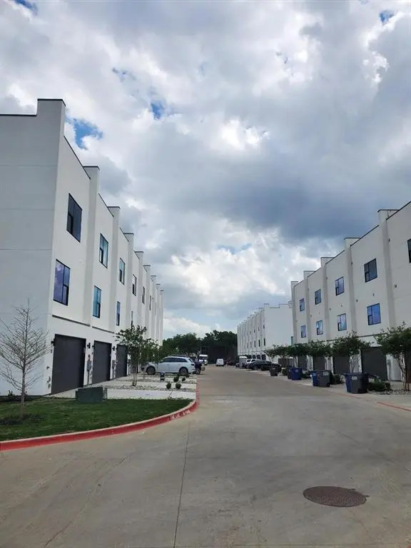 13001 Hutton Drive #29, Farmers Branch, TX 75234