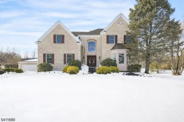 4 Buck Run Ct, Montville Twp., NJ 07082