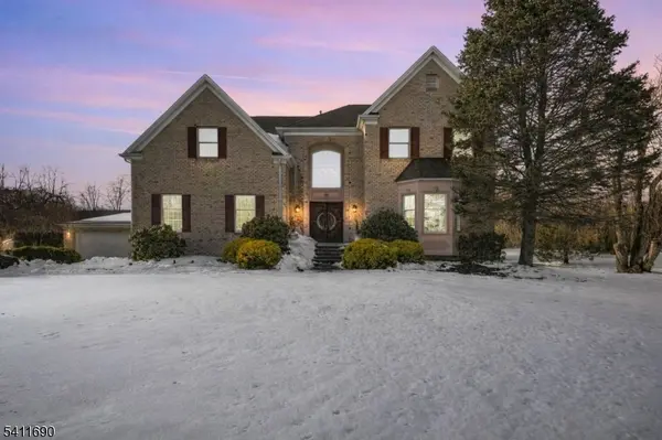 4 Buck Run Ct, Montville Twp., NJ 07082