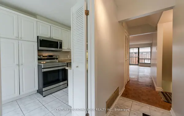 28 Livingston RD #70, Toronto E08, ON M1E 4S5